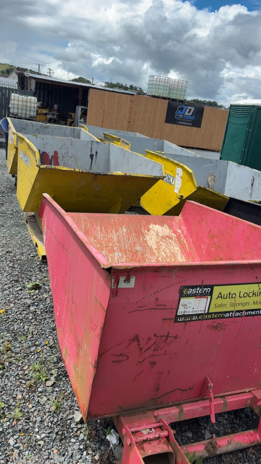Tipping skips
